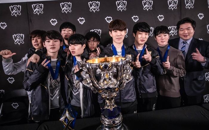 连续2届就 连续2届就