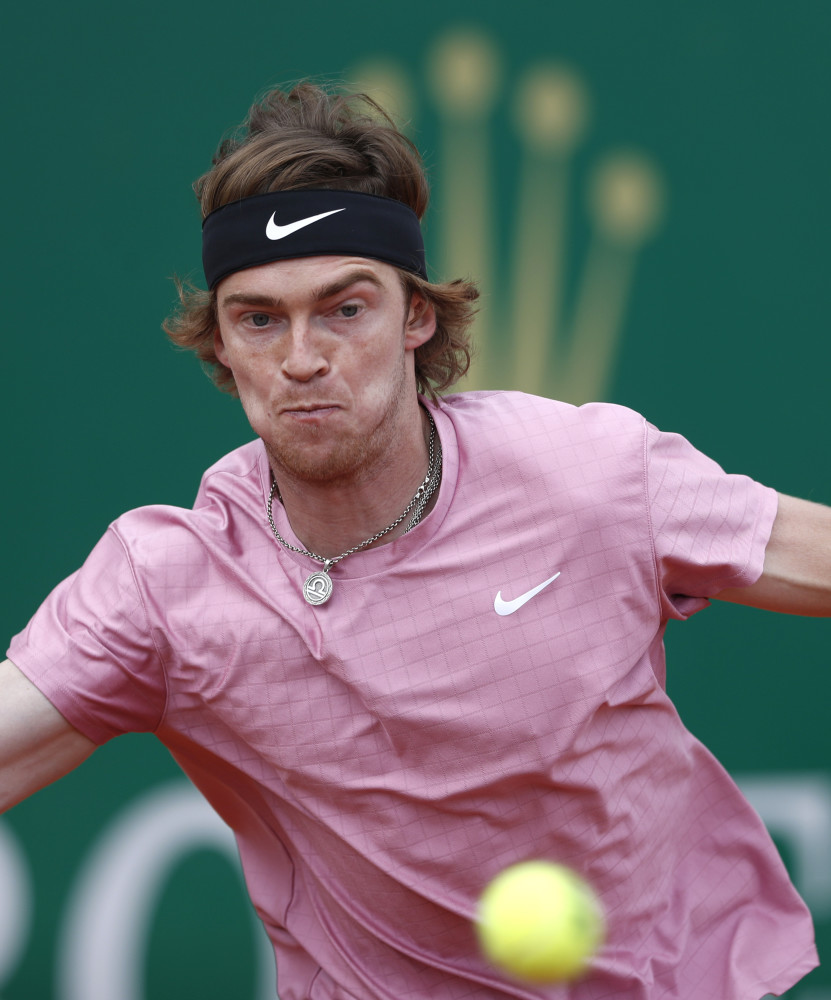 让球迷与媒 让球迷与媒